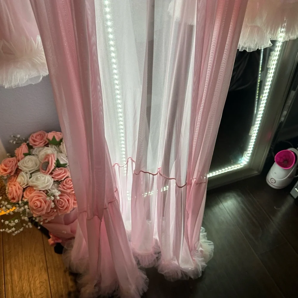 Luxury Robe - Picture 4 of 10